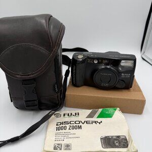 FUJI Discovery 1000 Zoom Black 35 mm Camera, 35-80mm Zoom Lens Panorama, Vintage